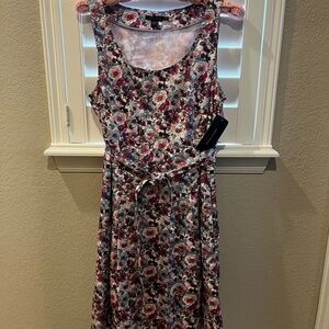 Size 10 Floral Tommy Hilfiger Dress